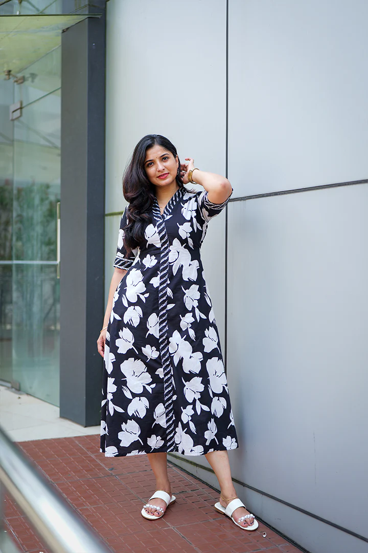 Meera(250925KUL) - Image 2