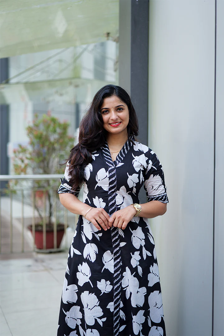 Meera(250925KUL) - Image 3