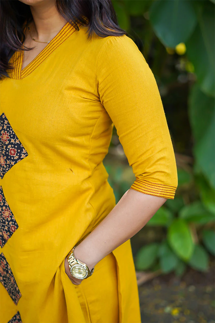 Chempaca(kurti & bottom)(090625KUL) - Image 3