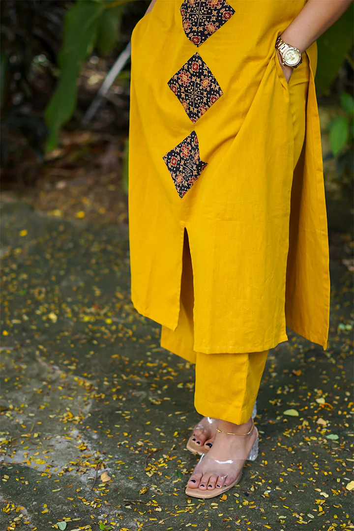 Chempaca(kurti & bottom)(090625KUL) - Image 4