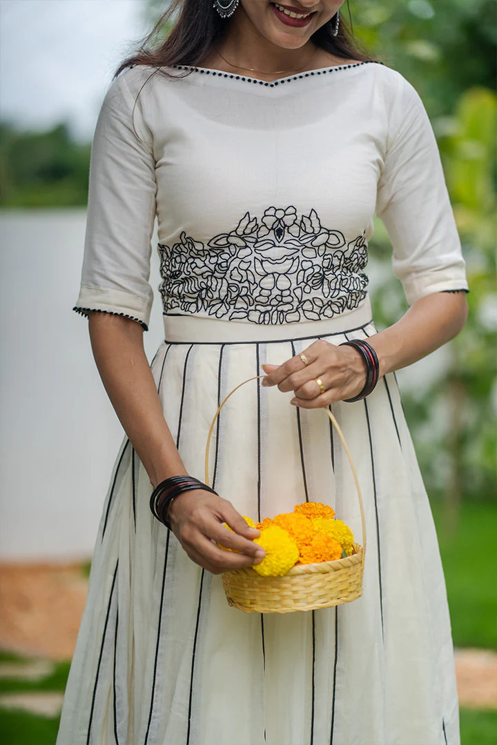 Thumbapoo Skirt &Top (ONMKD002) - Image 5
