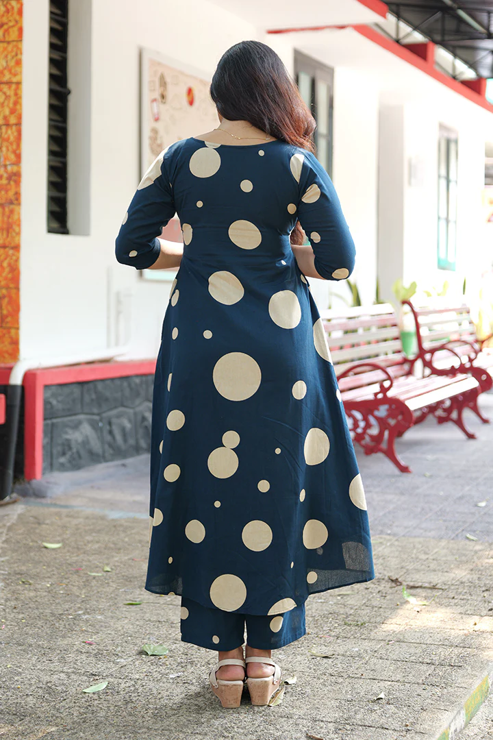 Vamika(Kurti&bottom)(110326KD1) - Image 9